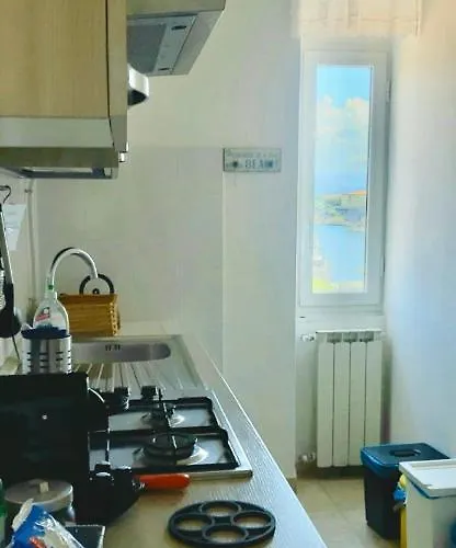 Con Vista Mare 아파트 포르토베네레